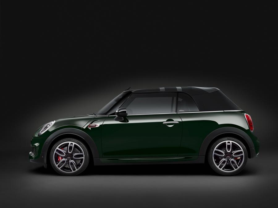  Mini Cooper S JCW Cabrio 2016 года  (фото 9 из 104)